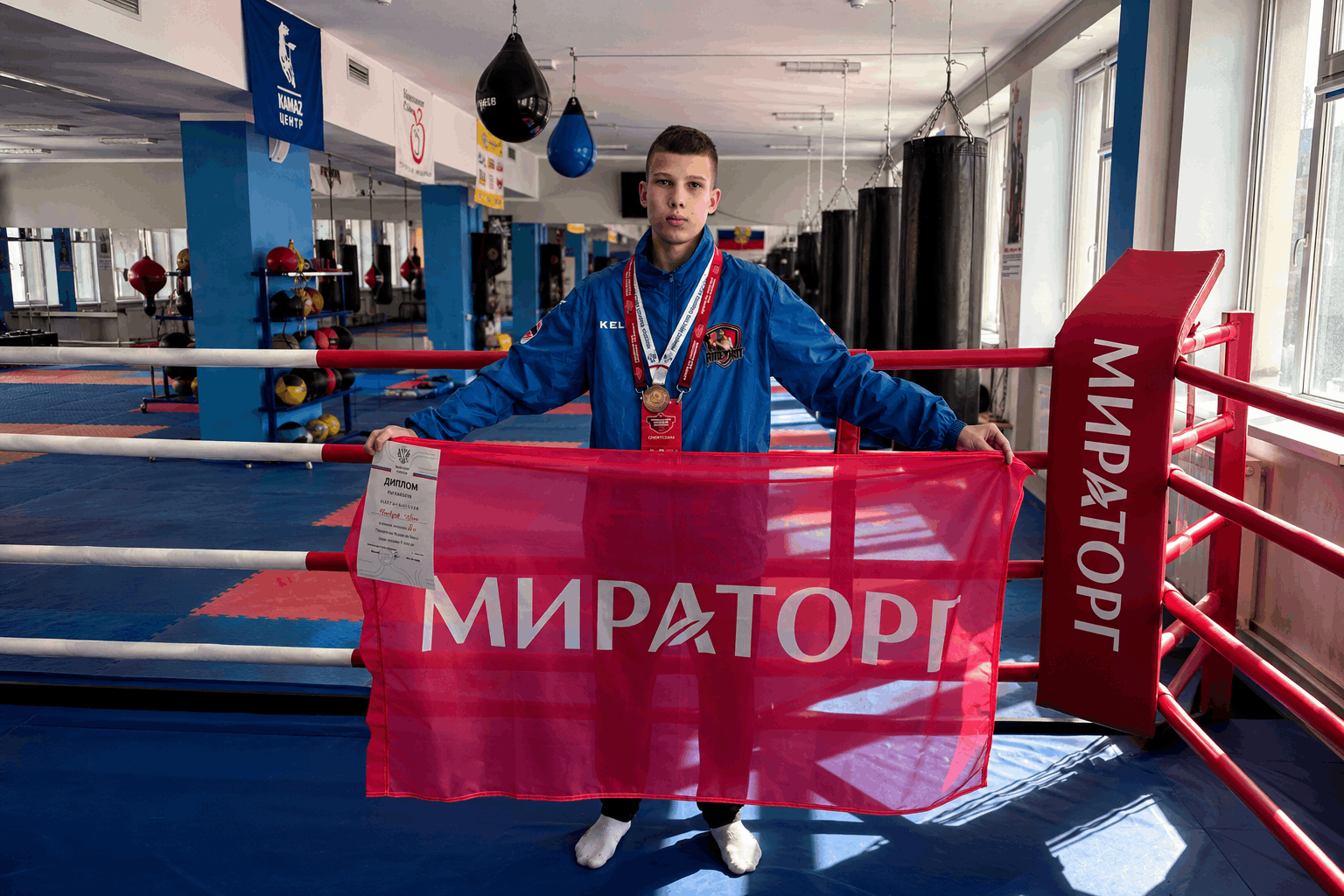 «Мираторг» поддерживает чемпионов: юный боксёр из Белгородской области завоевал бронзу Первенства России